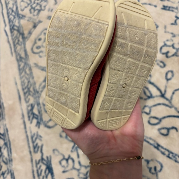 TOMS toddler Red Canvas Shoes - Picture 4 of 6